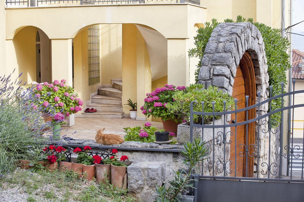 Apartments Hortensia Opatija Exterior foto