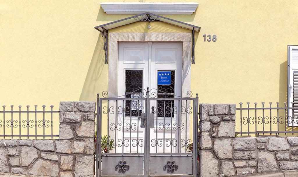 Apartments Hortensia Opatija Exterior foto